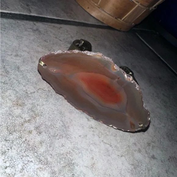 Beautiful handmade geode cuff - Picture 3 of 7